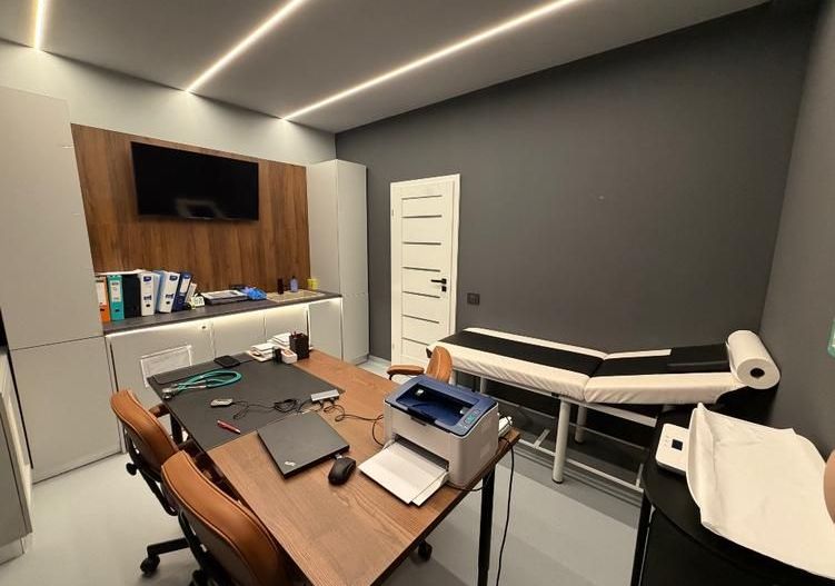 Clinică medicală la cheie cu mutare imediată, Str. Popa Savu - Poză 12
