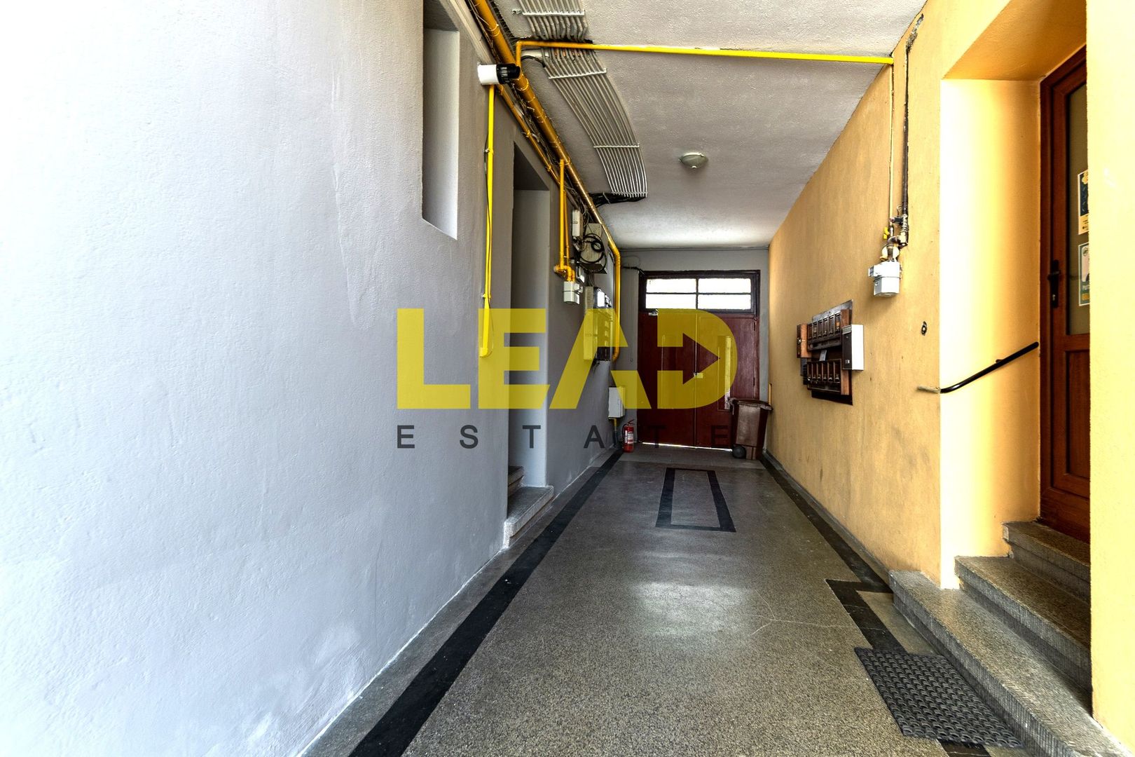 Apartament · vedere panoramică · Etaj 2 · Centrul IstoricBrașov · Comision 0% - Poză 10