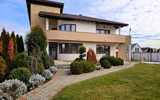 Casa 5 camere, 870 mp teren, mobilata, utilata, zona Cetate - Poză 1