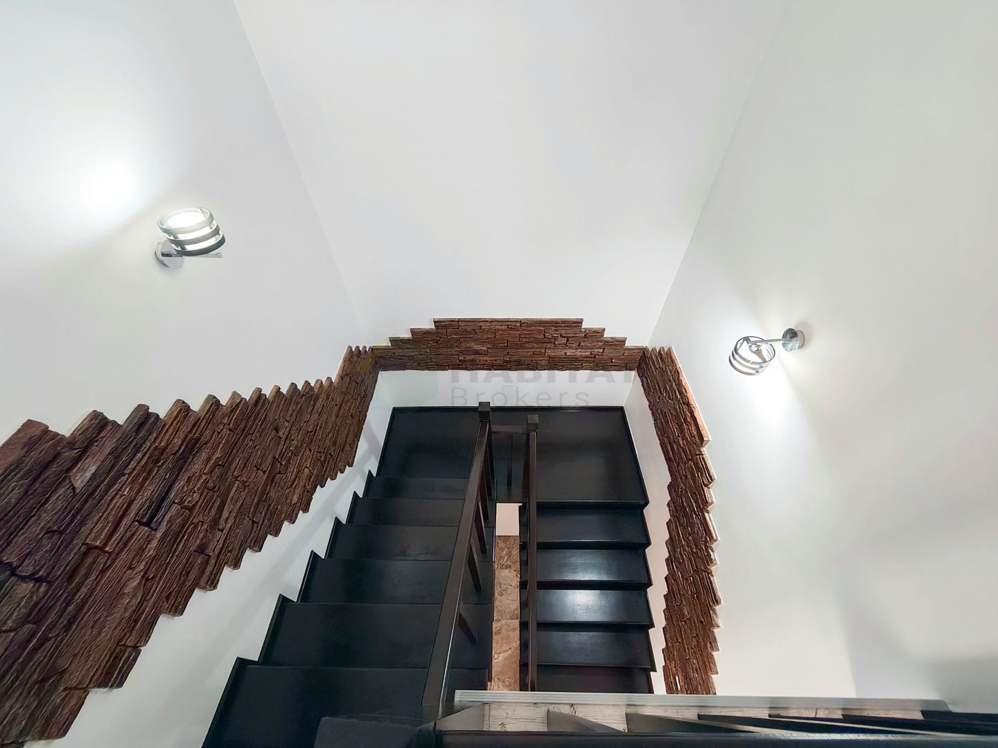 Vila individuala cu teren de 1000mp in Comuna Berceni - Poză 24