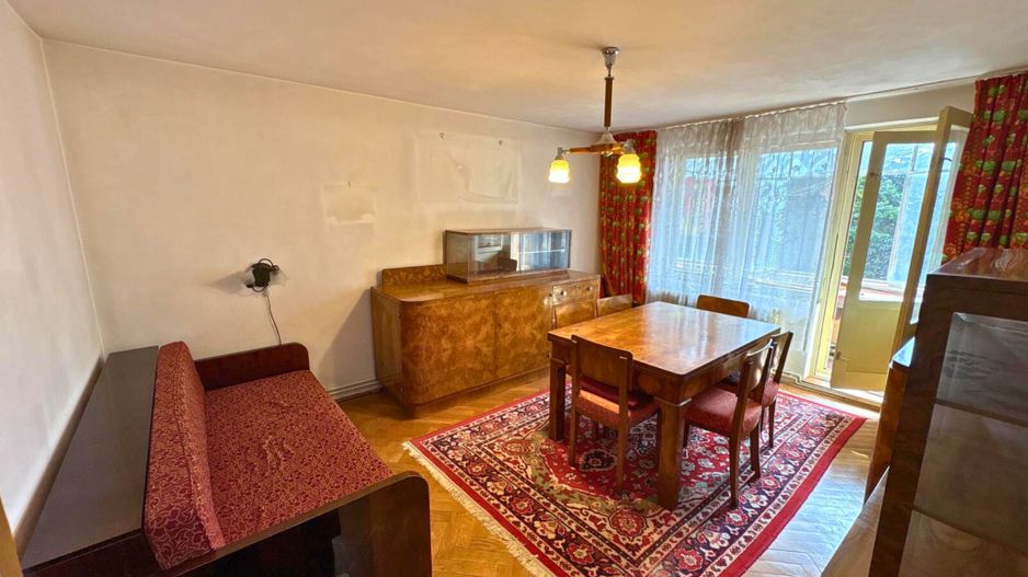 Apartament 3 camere decomandat str. Umbrei 61 mp parter/ etaj 1 - Poză 1