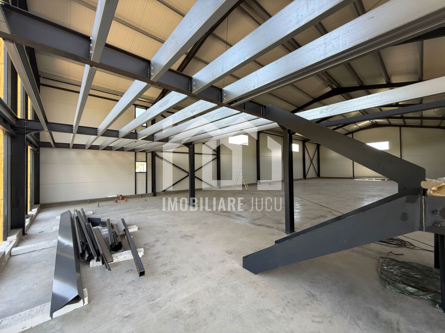 Hala + Birouri 600 mp Echipată | Jucu Industrial | Acces TIR | 3.800€ - Poză 7