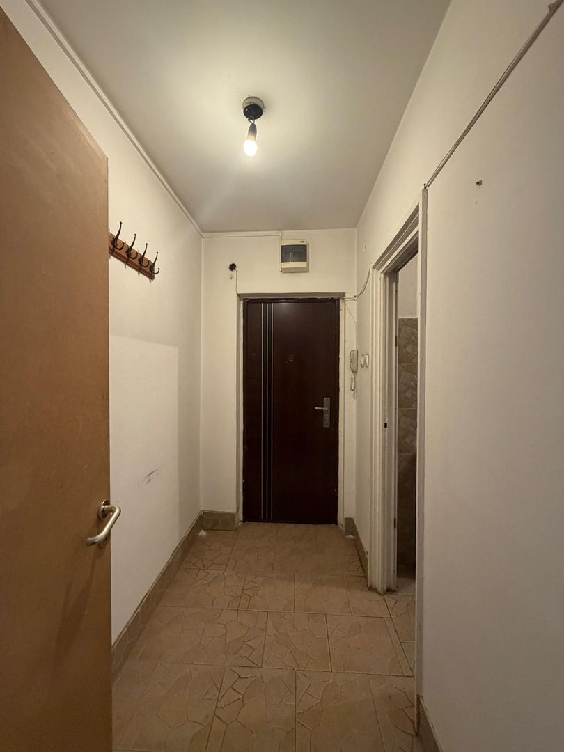 2 camere  vedere spate Bd. Dinicu Golescu-Gara de Nord - Poză 4