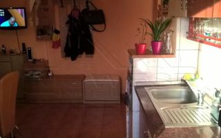 Sagului-Turist, etaj intermediar, decomandat - Poză 3