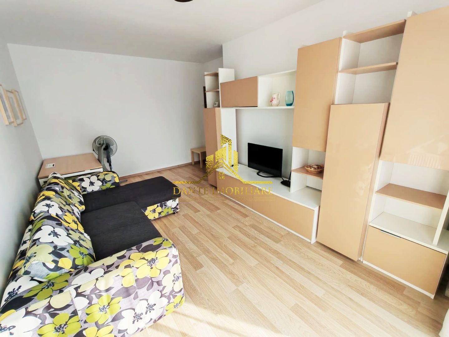 2 camere, decomandat, bloc nou, balcon, parcare, Dambul Rotund - Poză 1