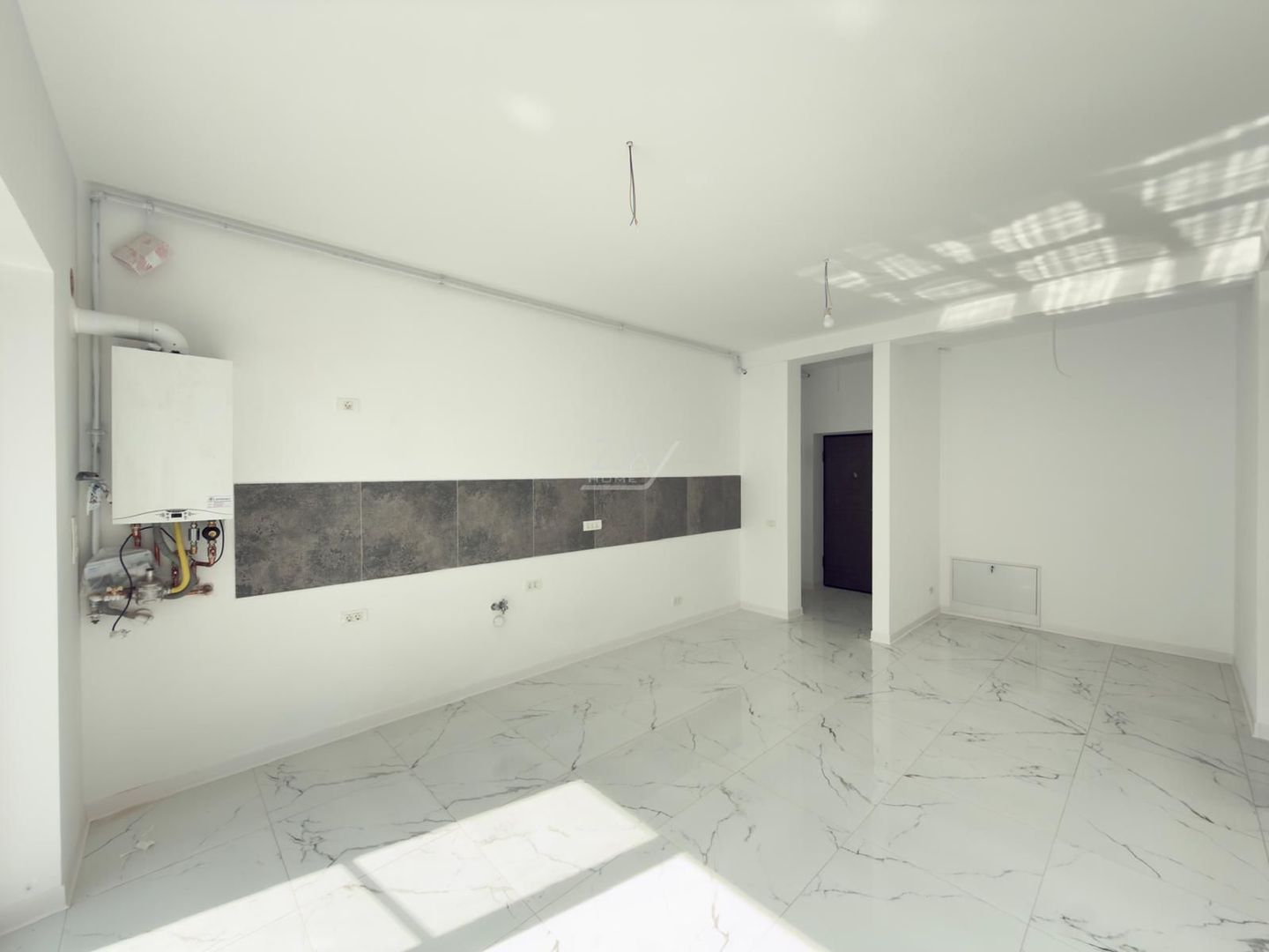 Bloc finalizat. Spatiu pod. Loc de parcare. Clima. - Poză 3