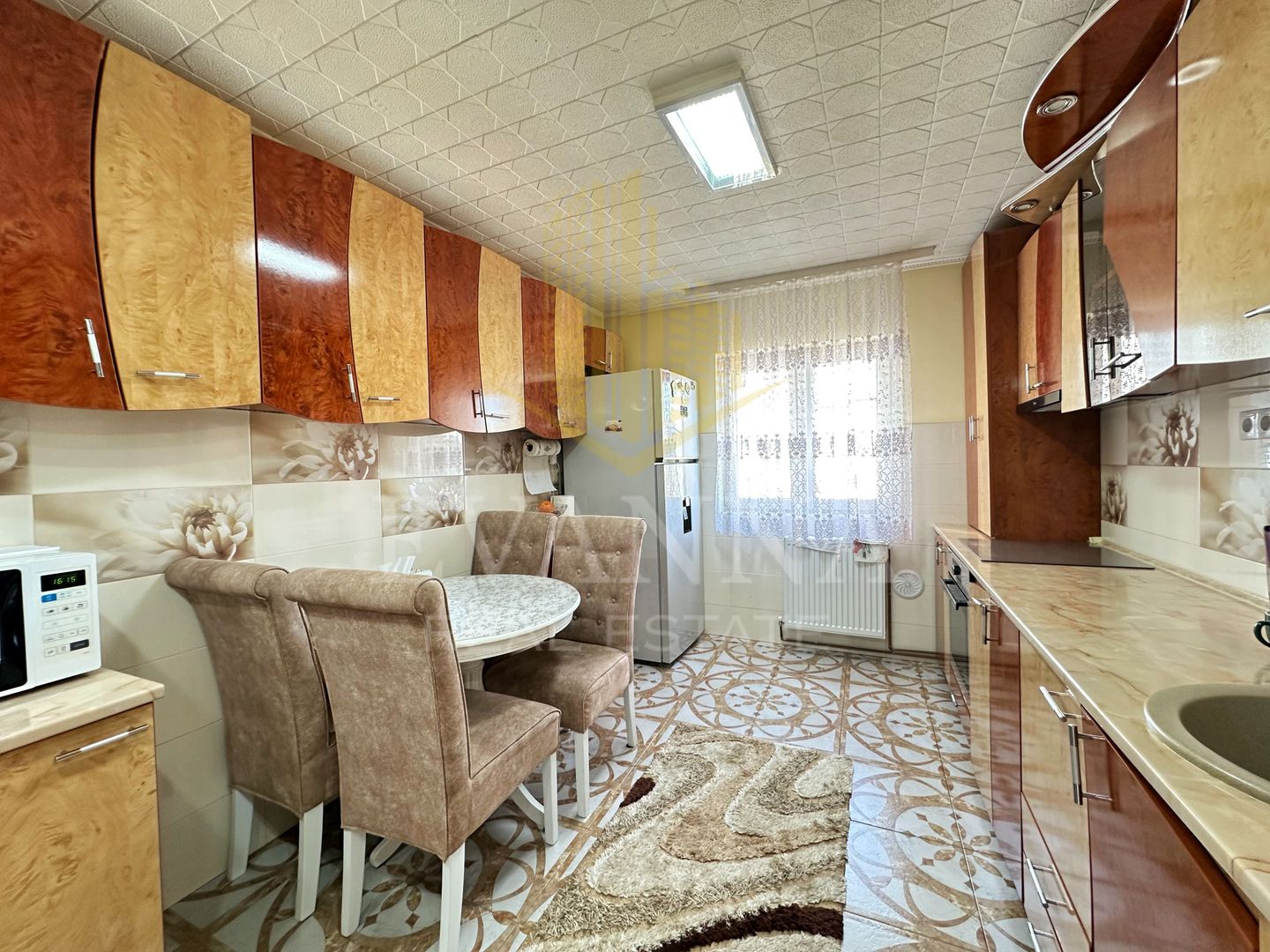 Apartament 3 camere - strada Pasunii - Poză 4