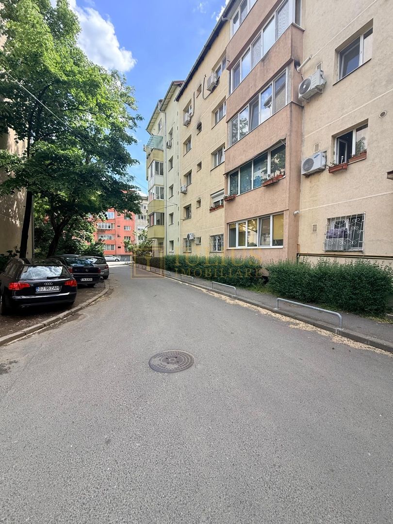 3 Camere| Girocului| 70 mp| centrala proprie| apartament spatios| - Poză 22