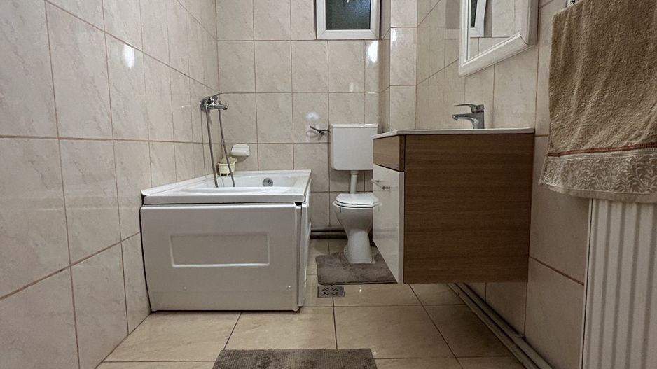 Oportunitate - Casa 4 camere P+1 Techirghiol in zona Noului Sanatoriu - Poză 8
