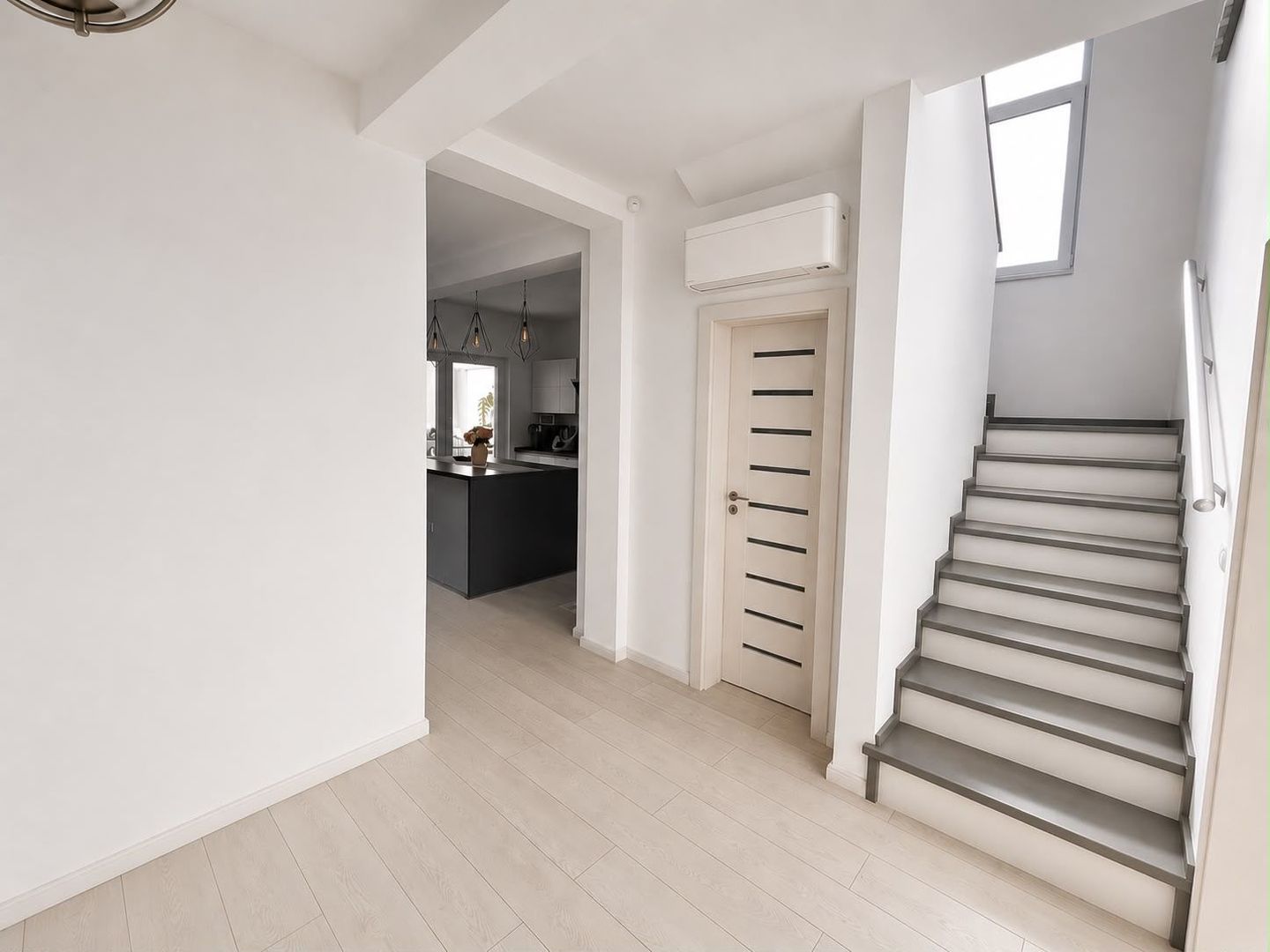 Comision 0% Duplex cu 4 dormitoare, zonă de pădure Dumbrăvița - Poză 13