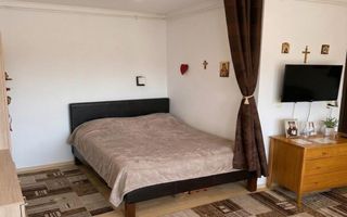 Apartament, 40mp, parcare, etaj intermediar, terasa 25mp, zona Petrom - Poză 2