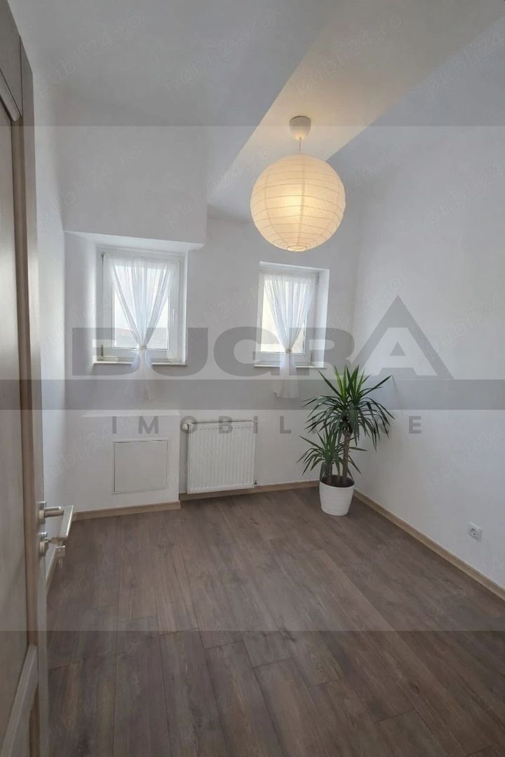 Apartament de 3 camere, modern, complet renovat, zona Centrala - Poză 3