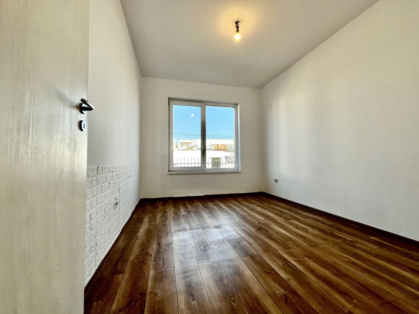 Duplex spațios și luminos | Giroc | Ideal locuință/ birou / grădiniță - Poză 10