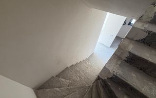 Duplex spațios cu 5 dormitoare, încălzire în pardoseală, Floresti. - Poză 9