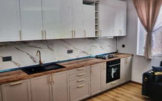 3 Camere decomandate, Parcare, Bulgaria, Piata Oser, Hornbach, Modern - Poză 2