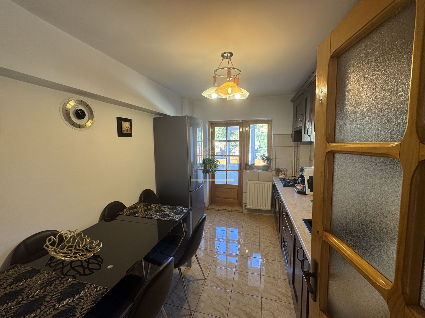 APARTAMENT 3 CAMERE CAMPULUNG, ETAJ 3, ULTRACENTRAL - Poză 7