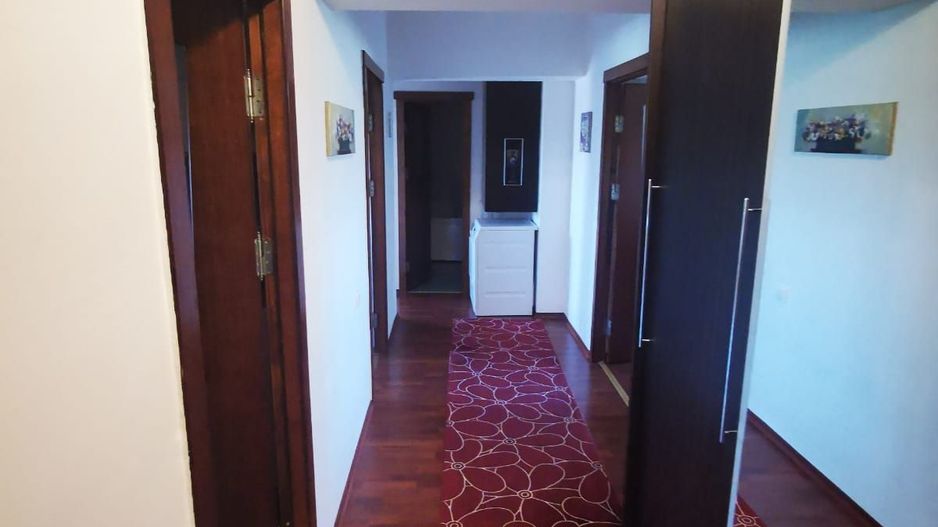 De vanzare apart. cu 3 camere, Complex Vega, Ultimul Leu, et.8, 145.000 E - Poză 9