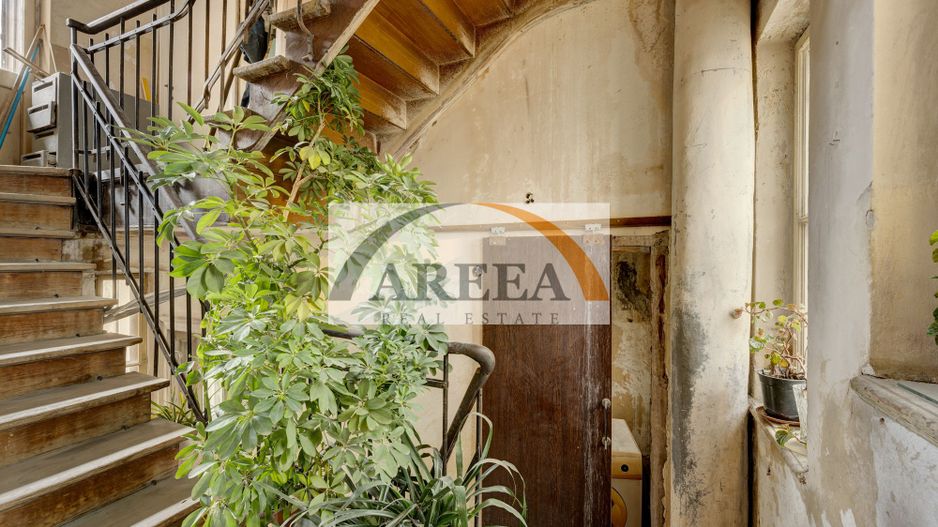 Ultracentral - zona Polona - 3 camere cu dependinte si GARAJ propriu - Poză 9