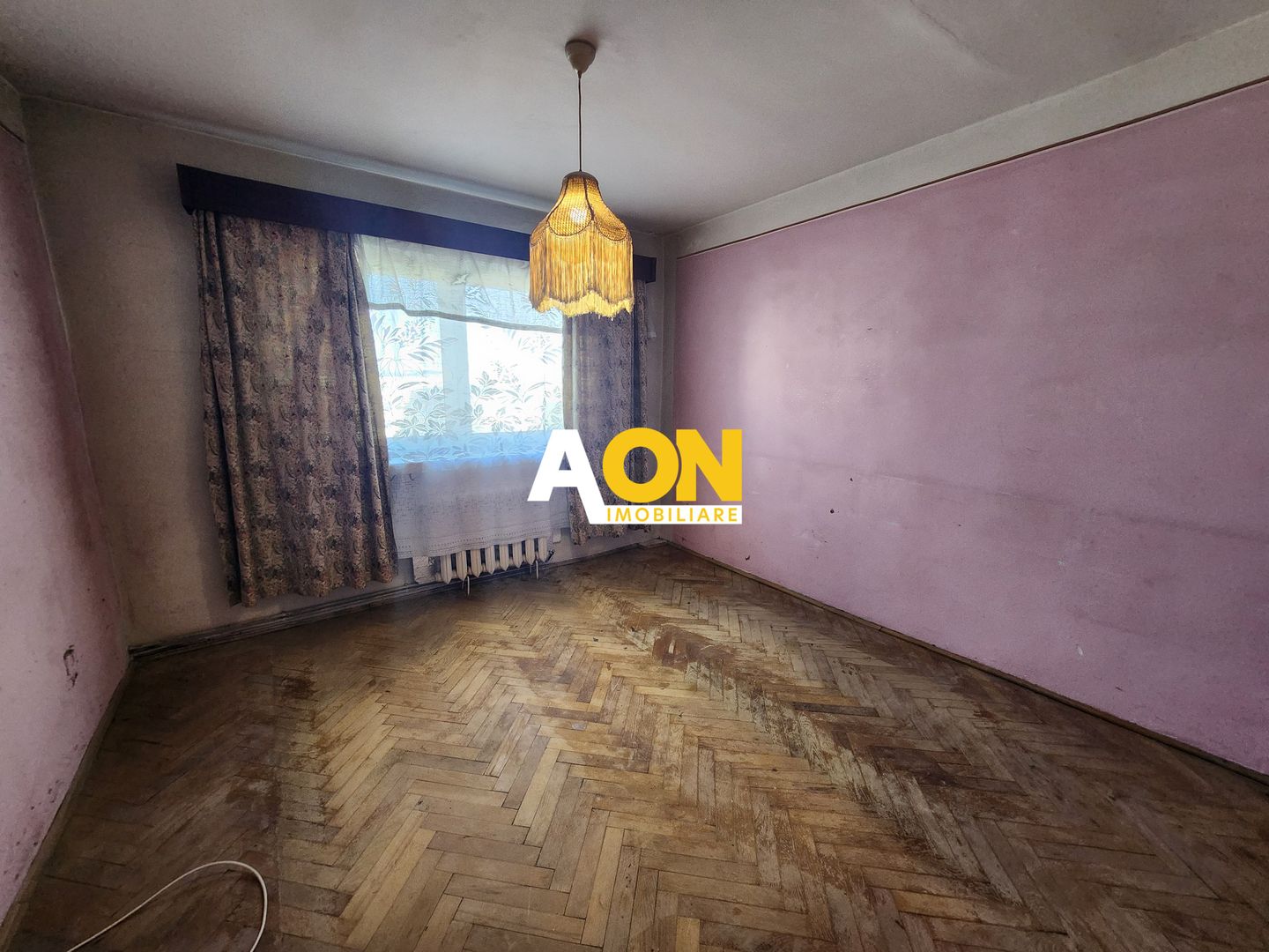 Apartament 3 camere, etaj intermediar, Cetate - Poză 3