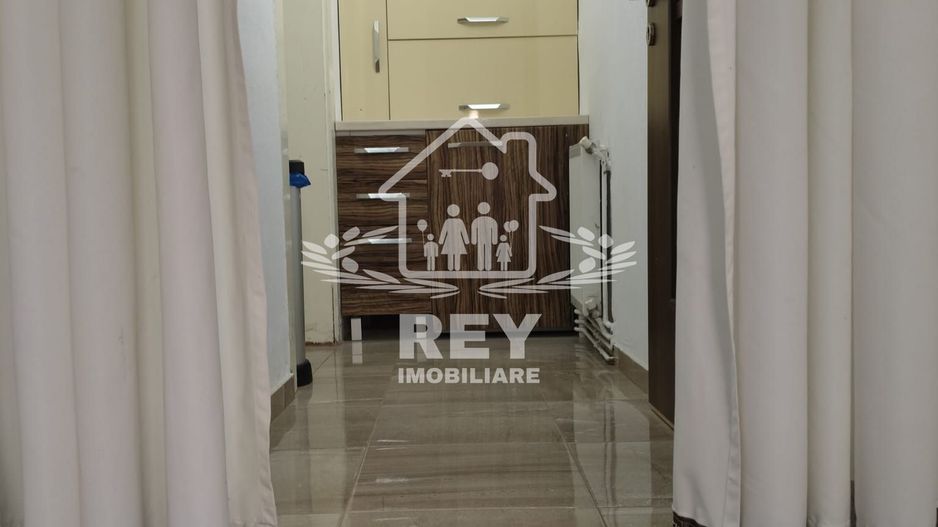 închiriez apartament - Poză 4