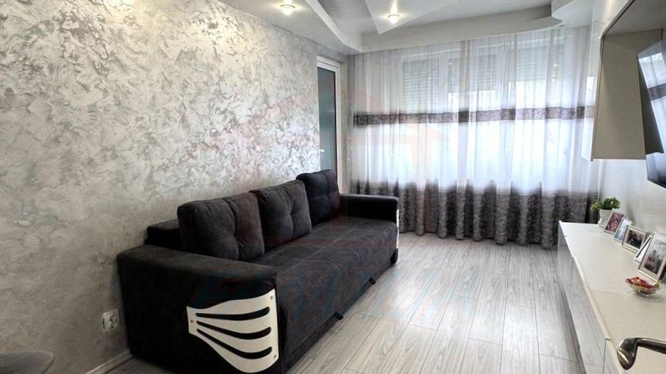 Apartament 2 camere decomandat | Renovat | Mobilat, utilat | Micro 38 - Poză 2