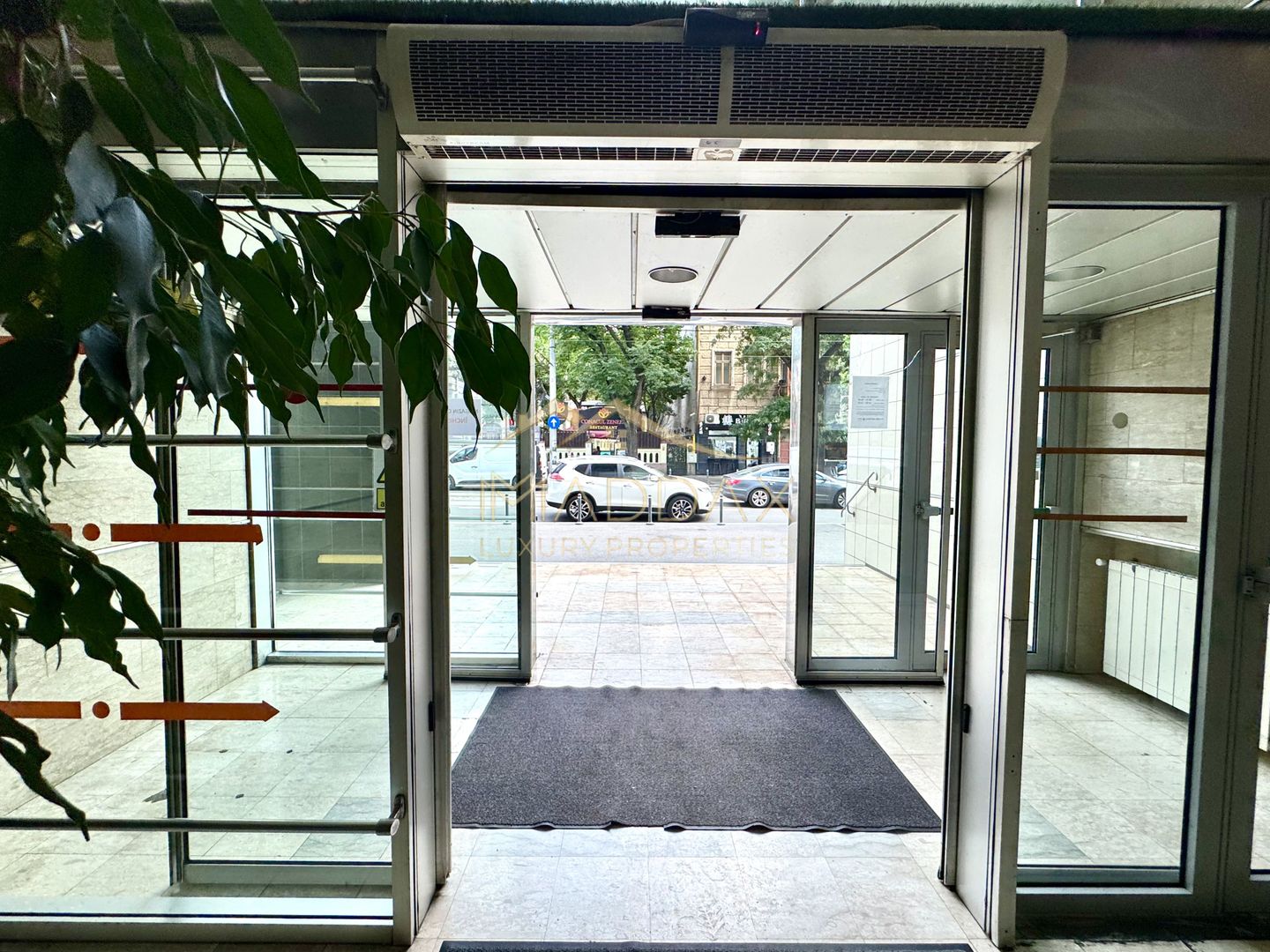 Penthouse *250mp* + Terasa *88mp* // Foisorul de Foc - Poză 27