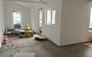 DE INCHIRIAT - spatiu comercial INTERSECTIE PIATA SUDULUi - Poză 8