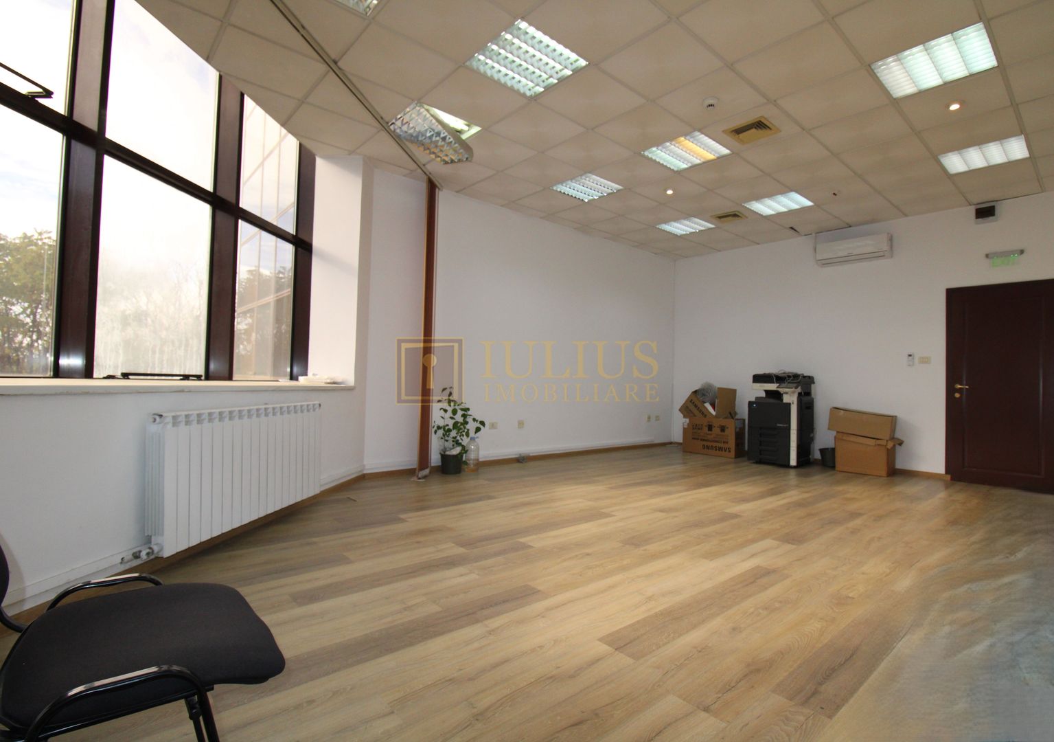 Cladirea Enel, 33 mp, Luminos. - Poză 6