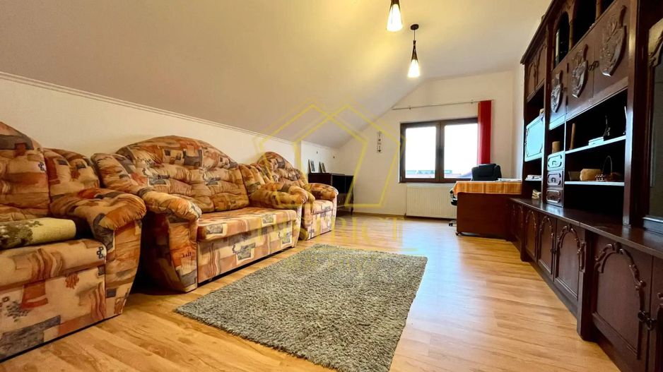 Duplex spațios cu 5 camere | Mosnita Noua - Poză 9