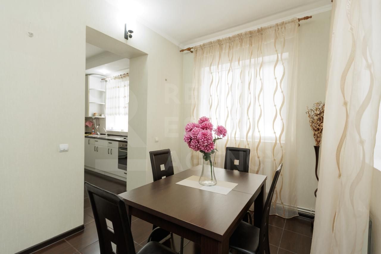 Vânzare, casă, 146 mp + 12 ari, str. Sfânta Treime, Grătiești - Poză 18