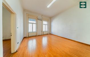 2 Apartamente unificate cu 7 camere - etaj 1  - Arad