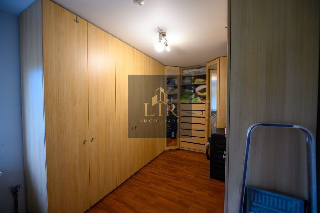 Vilă 5 camere 240 mp, mobilata,teren 806 mp – Platou Galata, Iași - Poză 16