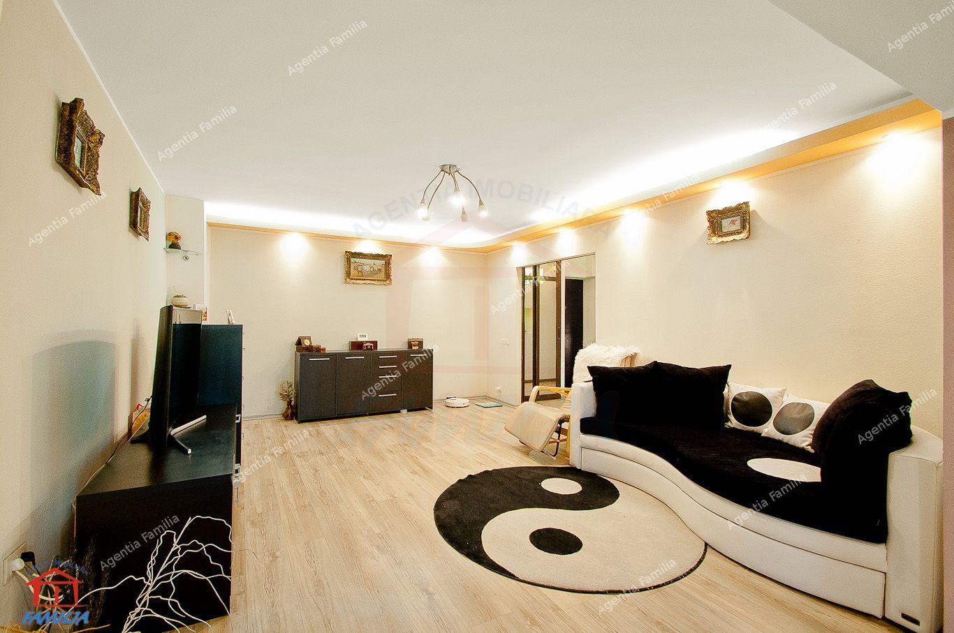 Vanzare apartament cu 3 camere Str. Domneasca, 104 mp, etaj 1. - Poză 10