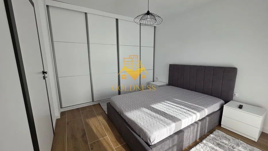 3 camere open space, Premium, Prima Inchiriere, Porii, Eroilor - Poză 1