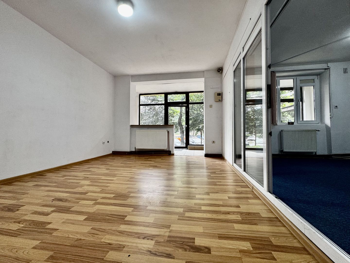 SAD versatil, parter înalt si vitrina generoasă, la 7 minute de Centru - Poză 2
