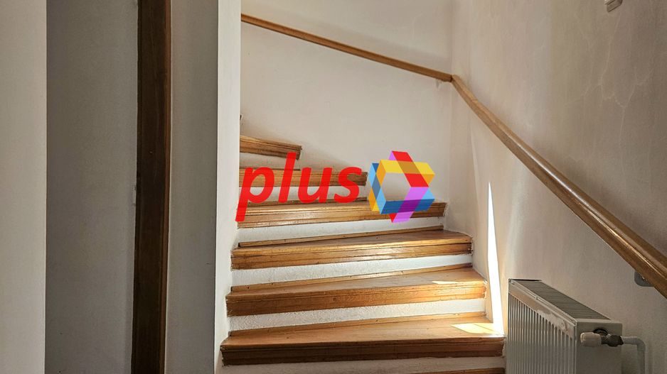 Casa deosebita cu 6 camere Central Brașov - 210 mp - Poză 9