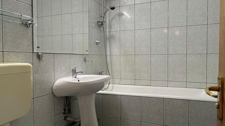 2 camere Aviatiei | Capalna | pivnita sub balcon - Poză 11