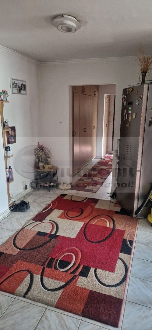 Canta, 3 camere, 71.77 mp, etaj 3/4, două băi, 129.000 € - Poză 7