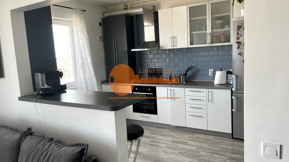 2 camere 1 Mai-Pod Constanta+ terasa 73 mp - Poză 8