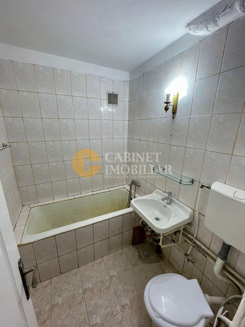 Apartament cu 3 camere - Etaj 1 - Fara Risc - Zona Palas - Poză 6