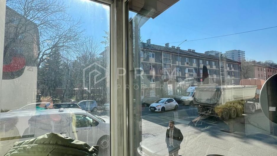 Spațiu comercial | Vitrină în L | 7 Noiembrie | Vizibilitate excelenta - Poză 4
