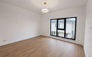 Casă single P+1+Pod în Otopeni - Poză 10
