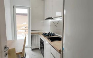 1 CAMERA CETATUII DECOMANDAT - Poză 2