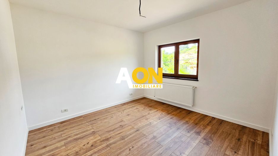 1/2 Duplex, 4 camere, 449 mp teren, asfalt, toate utilitatile, Cetate - Poză 14