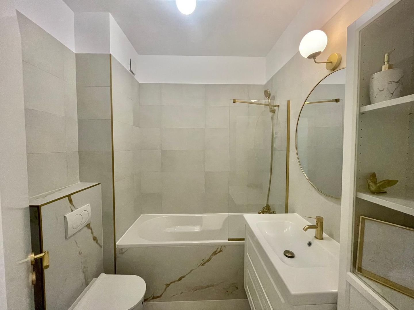 Lujerului- Ultralux decomandat bloc nou 2 camere, mobilier si finisaje - Poză 7