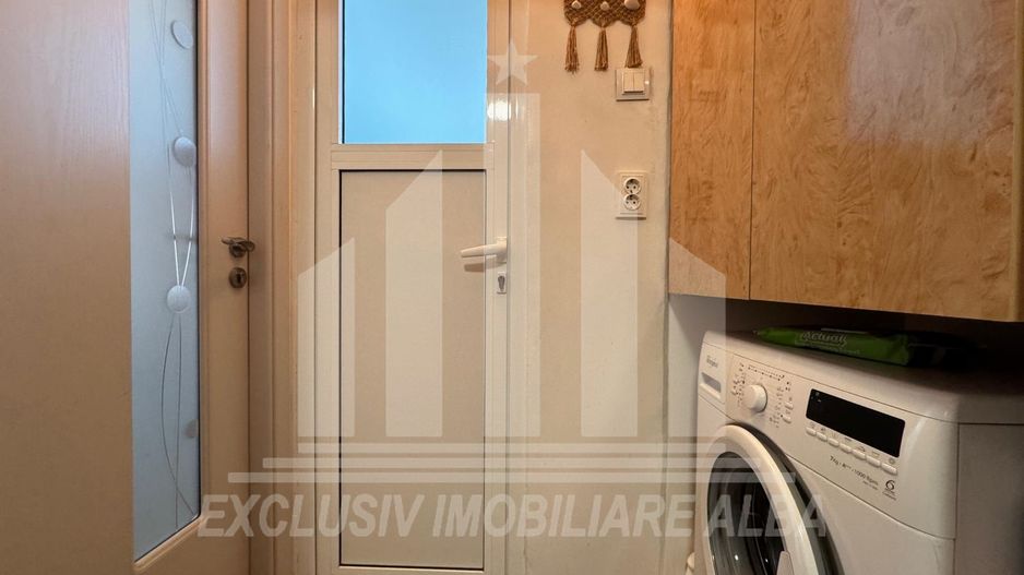 Apartament cu 2 camere decomandate, Cetate - Poză 6