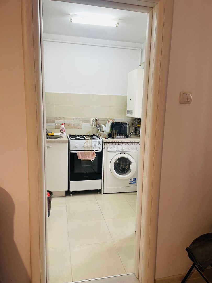 Vând garsonieră zona Vasile Aron - Poză 3