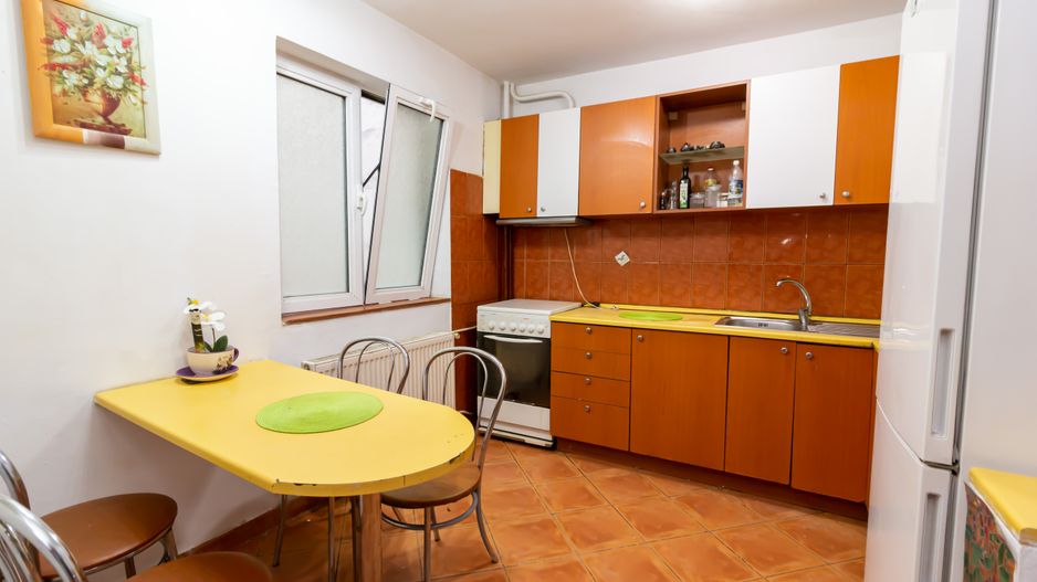 Apartament cu 3 camere  Prelungirea Ghencea - Poză 8