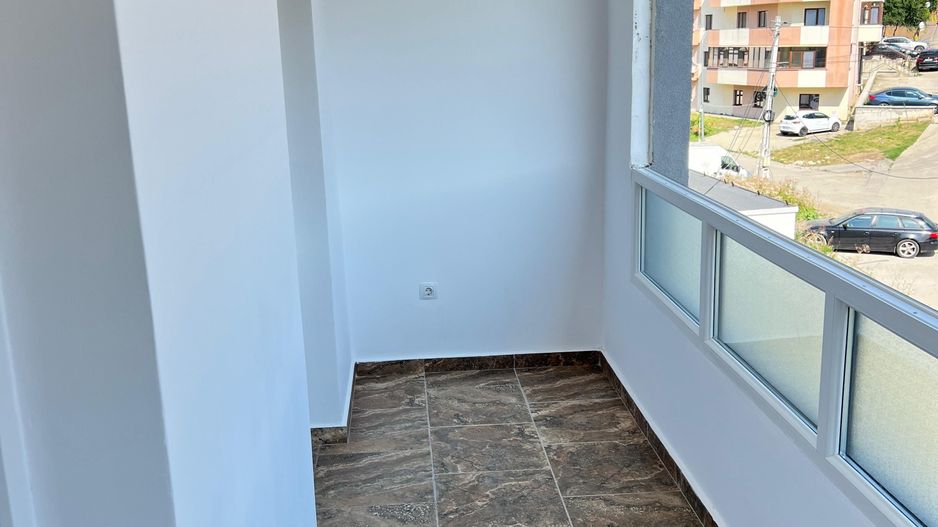 Apartament 2 camere + loc de parcare Pacurari Alpha Bank 450 euro - Poză 7