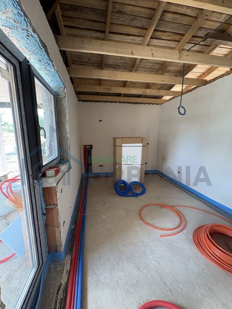 Duplex de vânzare, Valea Adâncă, Zona 5 Drumuri, 350 mp teren - Poză 4